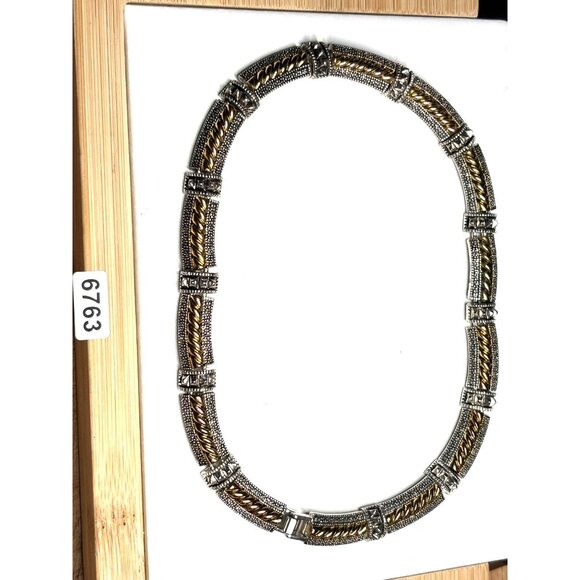 Vintage Two-Tone Sterling Silver & Gold-Plated Necklace With Intricate Design - Picture 3 of 11